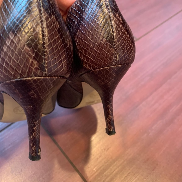 MICHAEL Michael Kors Clara ankle bootie - Picture 6 of 7